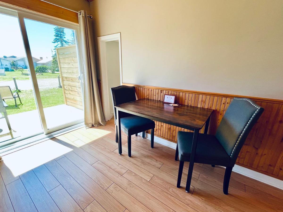 Alma Shore Lane Suites&Cottages Extérieur photo