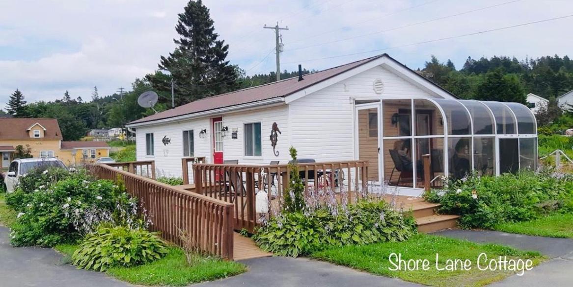 Alma Shore Lane Suites&Cottages Extérieur photo