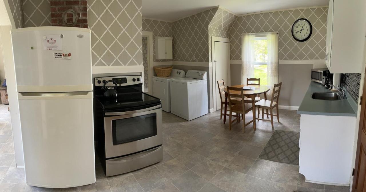 Alma Shore Lane Suites&Cottages Extérieur photo